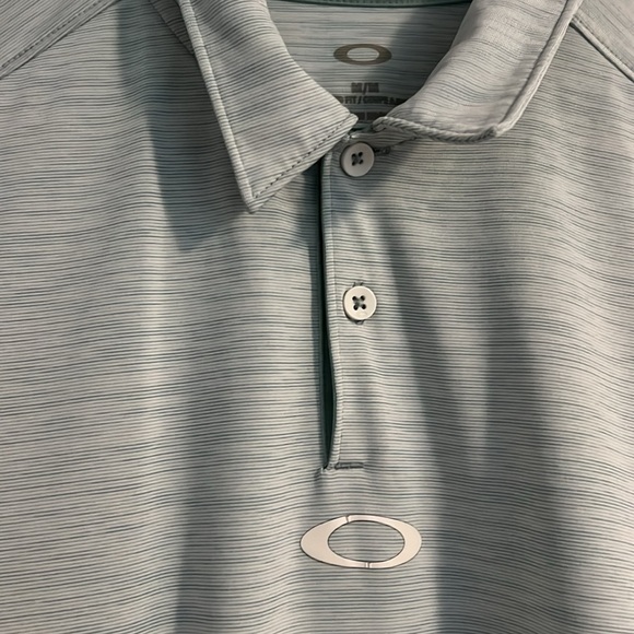 🌺3/$15 Oakley tailored fit polo shirt - Picture 4 of 10